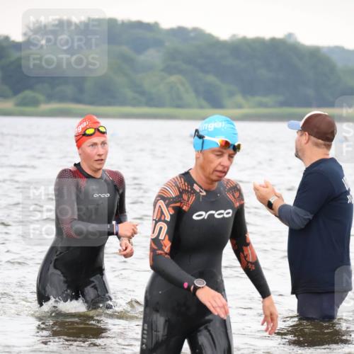 23.06.2024 - Viking Triathlon H.Heesch http://msf.ph/oto/6345348 23.06.2024 10:46:28 Schwimmen 46, 181, 199, 208, 365, 398, 631, 636 meine-sportfotos.de