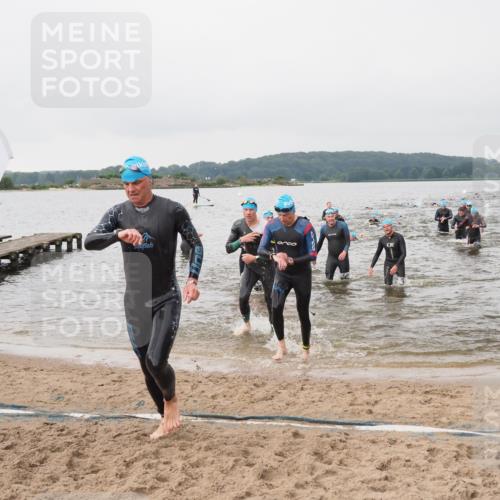 23.06.2024 - Viking Triathlon MichiJ http://msf.ph/oto/6345358 23.06.2024 10:38:11 Schwimmen 69, 86, 273, 289, 322, 340, 474, 488, 502 meine-sportfotos.de