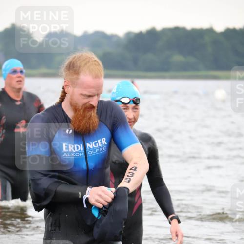23.06.2024 - Viking Triathlon H.Heesch http://msf.ph/oto/6345366 23.06.2024 10:46:34 Schwimmen 130, 141, 199, 264, 365, 398, 439, 442, 467, 631, 636 meine-sportfotos.de