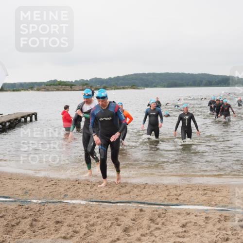 23.06.2024 - Viking Triathlon MichiJ http://msf.ph/oto/6345371 23.06.2024 10:38:12 Schwimmen 69, 86, 273, 289, 322, 340, 412, 474, 488, 502 meine-sportfotos.de