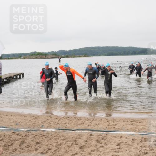23.06.2024 - Viking Triathlon MichiJ http://msf.ph/oto/6345394 23.06.2024 10:38:14 Schwimmen 86, 273, 289, 322, 340, 412, 474, 488, 502 meine-sportfotos.de