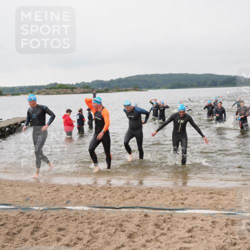 23.06.2024 - Viking Triathlon MichiJ http://msf.ph/oto/6345403 23.06.2024 10:38:15 Schwimmen 86, 289, 322, 340, 412, 474, 488, 502 meine-sportfotos.de