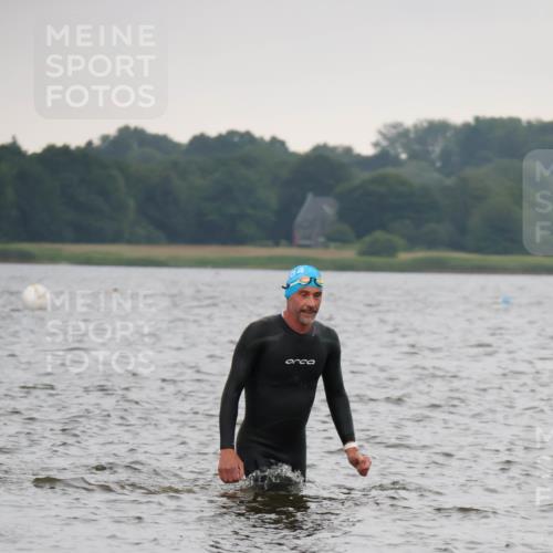 23.06.2024 - Viking Triathlon H.Heesch http://msf.ph/oto/6345424 23.06.2024 10:47:11 Schwimmen 217, 505 meine-sportfotos.de
