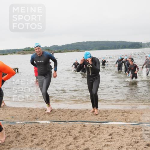 23.06.2024 - Viking Triathlon MichiJ http://msf.ph/oto/6345428 23.06.2024 10:38:18 Schwimmen 86, 175, 182, 185, 266, 289, 310, 322, 368, 412, 474, 488, 502, 642 meine-sportfotos.de