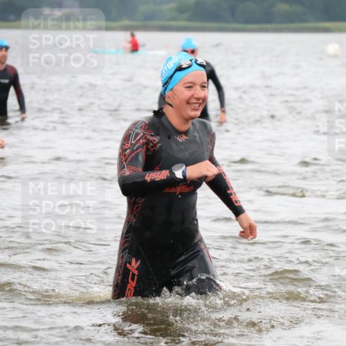23.06.2024 - Viking Triathlon H.Heesch http://msf.ph/oto/6345457 23.06.2024 10:47:26 Schwimmen 436, 473, 547, 615 meine-sportfotos.de