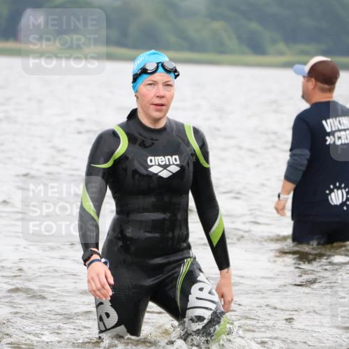 23.06.2024 - Viking Triathlon H.Heesch http://msf.ph/oto/6345465 23.06.2024 10:47:31 Schwimmen 19, 132, 423, 436, 547 meine-sportfotos.de