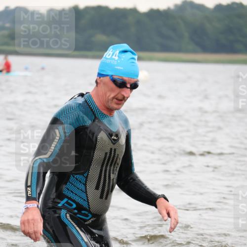 23.06.2024 - Viking Triathlon H.Heesch http://msf.ph/oto/6345499 23.06.2024 10:47:42 Schwimmen 19, 57, 132, 258, 357, 370, 423 meine-sportfotos.de