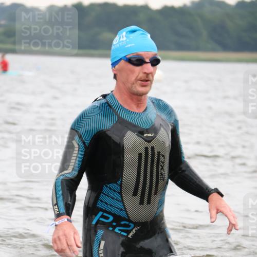 23.06.2024 - Viking Triathlon H.Heesch http://msf.ph/oto/6345502 23.06.2024 10:47:42 Schwimmen 19, 57, 132, 258, 357, 370, 423 meine-sportfotos.de