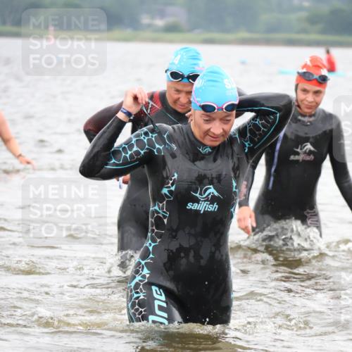 23.06.2024 - Viking Triathlon H.Heesch http://msf.ph/oto/6345516 23.06.2024 10:47:47 Schwimmen 57, 258, 309, 357, 370 meine-sportfotos.de
