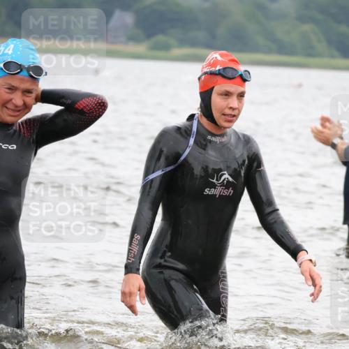 23.06.2024 - Viking Triathlon H.Heesch http://msf.ph/oto/6345530 23.06.2024 10:47:52 Schwimmen 55, 188, 258, 309, 370, 611 meine-sportfotos.de