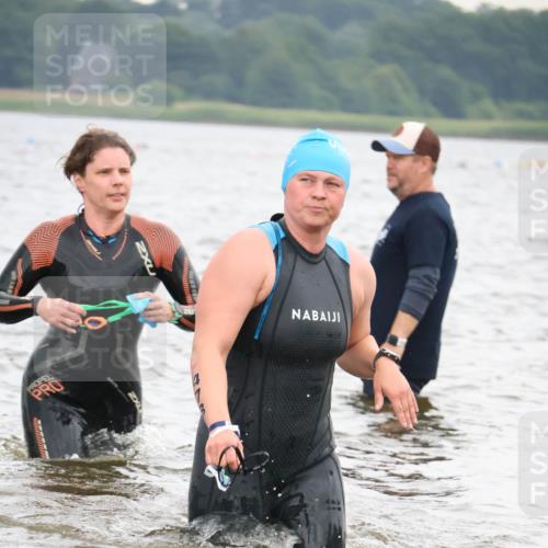 23.06.2024 - Viking Triathlon H.Heesch http://msf.ph/oto/6345536 23.06.2024 10:48:01 Schwimmen 41, 55, 188, 339, 478, 611 meine-sportfotos.de