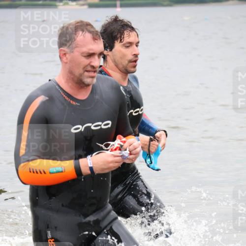 23.06.2024 - Viking Triathlon H.Heesch http://msf.ph/oto/6345539 23.06.2024 10:29:59 Schwimmen 434, 498, 659 meine-sportfotos.de