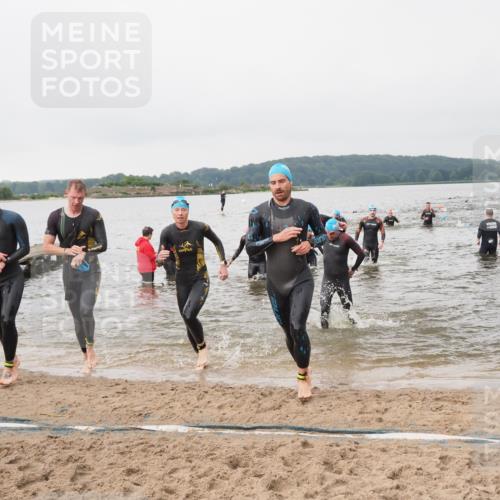 23.06.2024 - Viking Triathlon MichiJ http://msf.ph/oto/6345542 23.06.2024 10:38:35 Schwimmen 98, 134, 237, 255, 303, 382, 402, 614 meine-sportfotos.de