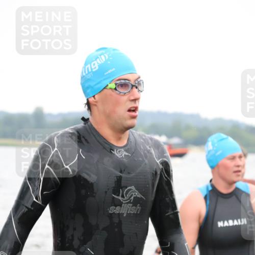 23.06.2024 - Viking Triathlon H.Heesch http://msf.ph/oto/6345549 23.06.2024 10:48:06 Schwimmen 41, 157, 188, 339, 478 meine-sportfotos.de
