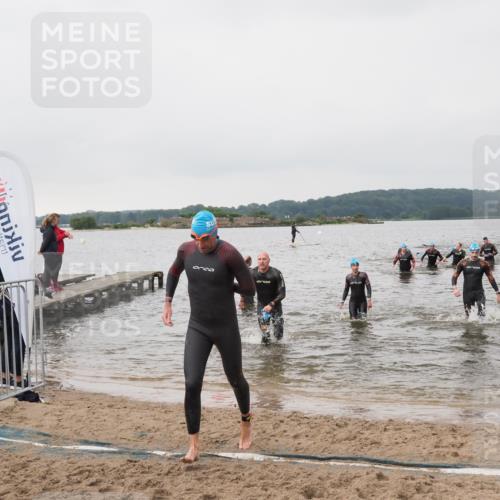 23.06.2024 - Viking Triathlon MichiJ http://msf.ph/oto/6345566 23.06.2024 10:38:39 Schwimmen 98, 134, 255, 303, 382, 402 meine-sportfotos.de