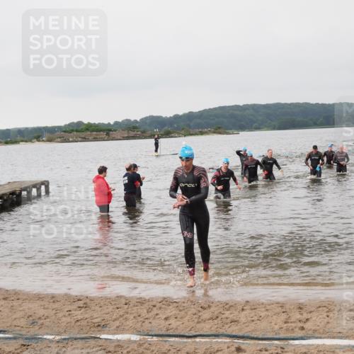 23.06.2024 - Viking Triathlon MichiJ http://msf.ph/oto/6345620 23.06.2024 10:38:46 Schwimmen 303, 332, 402, 409 meine-sportfotos.de