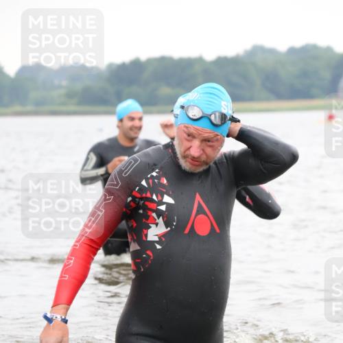 23.06.2024 - Viking Triathlon H.Heesch http://msf.ph/oto/6345624 23.06.2024 10:48:36 Schwimmen 21, 59, 70, 155, 422, 441 meine-sportfotos.de