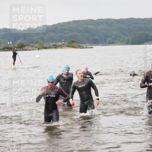 23.06.2024 - Viking Triathlon MichiJ http://msf.ph/oto/6345650 23.06.2024 10:38:52 Schwimmen 200, 318, 332, 404, 409, 425, 650 meine-sportfotos.de