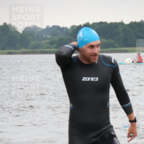 23.06.2024 - Viking Triathlon H.Heesch http://msf.ph/oto/6345656 23.06.2024 10:48:44 Schwimmen 59, 139, 155, 248 meine-sportfotos.de