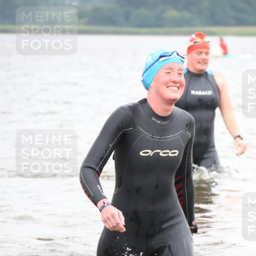 23.06.2024 - Viking Triathlon H.Heesch http://msf.ph/oto/6345659 23.06.2024 10:48:51 Schwimmen 139, 248, 447 meine-sportfotos.de