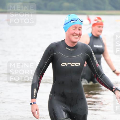 23.06.2024 - Viking Triathlon H.Heesch http://msf.ph/oto/6345661 23.06.2024 10:48:51 Schwimmen 139, 248, 447 meine-sportfotos.de
