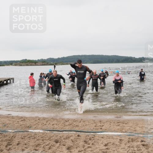 23.06.2024 - Viking Triathlon MichiJ http://msf.ph/oto/6345672 23.06.2024 10:38:59 Schwimmen 200, 212, 318, 335, 404, 409, 425, 650 meine-sportfotos.de