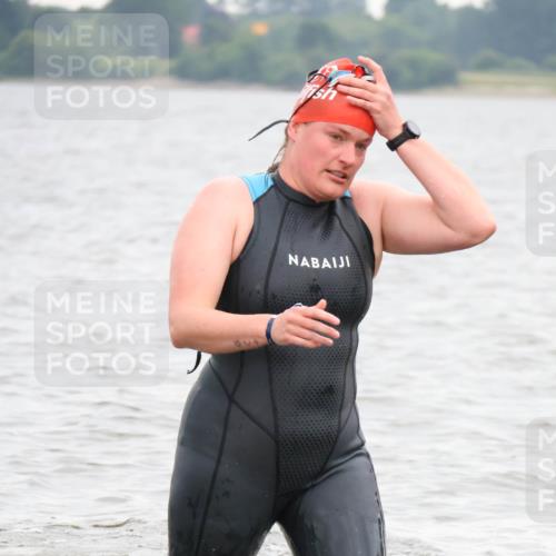 23.06.2024 - Viking Triathlon H.Heesch http://msf.ph/oto/6345676 23.06.2024 10:48:58 Schwimmen 373, 447, 637 meine-sportfotos.de