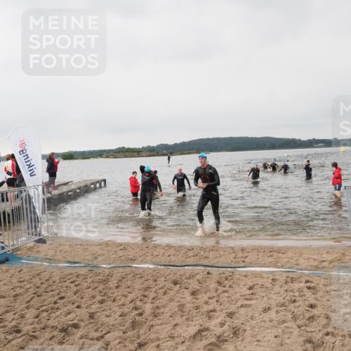 23.06.2024 - Viking Triathlon MichiJ http://msf.ph/oto/6345707 23.06.2024 10:39:07 Schwimmen 140, 212, 318, 335, 383, 544 meine-sportfotos.de