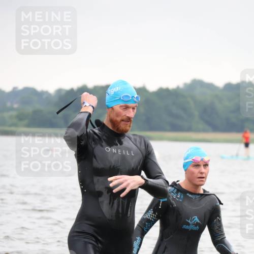 23.06.2024 - Viking Triathlon H.Heesch http://msf.ph/oto/6345712 23.06.2024 10:49:28 Schwimmen 112, 236 meine-sportfotos.de