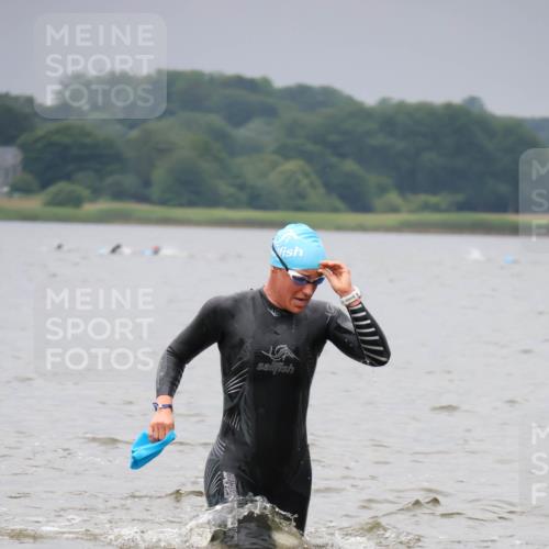 23.06.2024 - Viking Triathlon H.Heesch http://msf.ph/oto/6345724 23.06.2024 10:31:22 Schwimmen 16, 216, 458, 463 meine-sportfotos.de