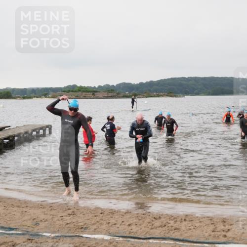 23.06.2024 - Viking Triathlon MichiJ http://msf.ph/oto/6345727 23.06.2024 10:39:10 Schwimmen 140, 212, 335, 383, 415, 544 meine-sportfotos.de