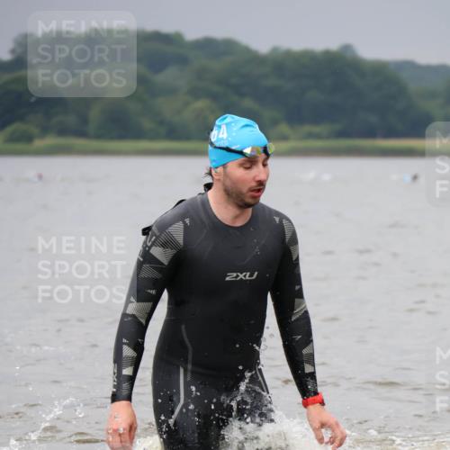 23.06.2024 - Viking Triathlon H.Heesch http://msf.ph/oto/6345731 23.06.2024 10:31:24 Schwimmen 16, 216, 458, 463 meine-sportfotos.de