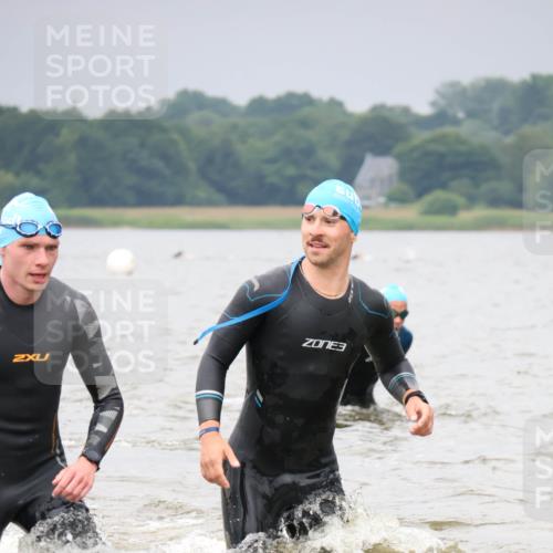 23.06.2024 - Viking Triathlon H.Heesch http://msf.ph/oto/6345762 23.06.2024 10:32:00 Schwimmen 6, 14, 20, 231, 619, 640 meine-sportfotos.de