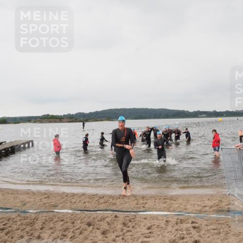 23.06.2024 - Viking Triathlon MichiJ http://msf.ph/oto/6345775 23.06.2024 10:39:19 Schwimmen 26, 140, 383, 389, 415, 435 meine-sportfotos.de