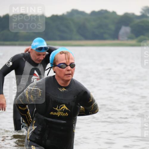 23.06.2024 - Viking Triathlon H.Heesch http://msf.ph/oto/6345781 23.06.2024 10:49:57 Schwimmen 81, 119, 366, 622 meine-sportfotos.de