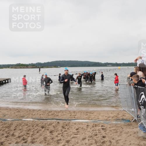23.06.2024 - Viking Triathlon MichiJ http://msf.ph/oto/6345784 23.06.2024 10:39:22 Schwimmen 26, 140, 194, 389, 415, 435 meine-sportfotos.de
