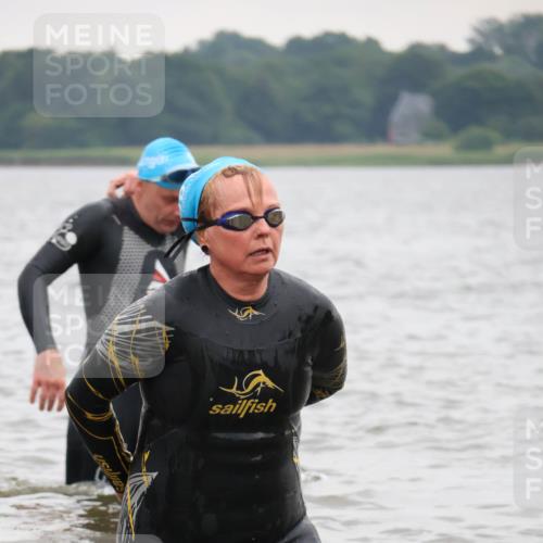 23.06.2024 - Viking Triathlon H.Heesch http://msf.ph/oto/6345785 23.06.2024 10:49:57 Schwimmen 81, 119, 366, 622 meine-sportfotos.de