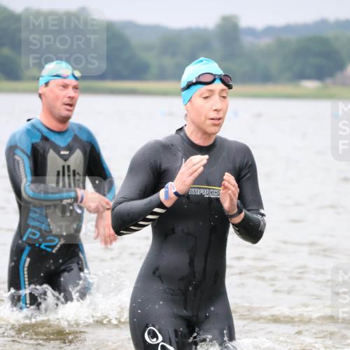 23.06.2024 - Viking Triathlon H.Heesch http://msf.ph/oto/6345789 23.06.2024 10:32:11 Schwimmen 6, 20, 117, 260, 292, 302, 394, 426, 619 meine-sportfotos.de