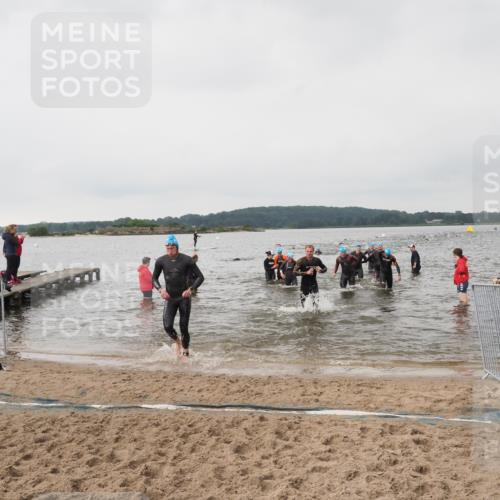 23.06.2024 - Viking Triathlon MichiJ http://msf.ph/oto/6345795 23.06.2024 10:39:24 Schwimmen 26, 131, 194, 389, 405, 415, 427, 435 meine-sportfotos.de