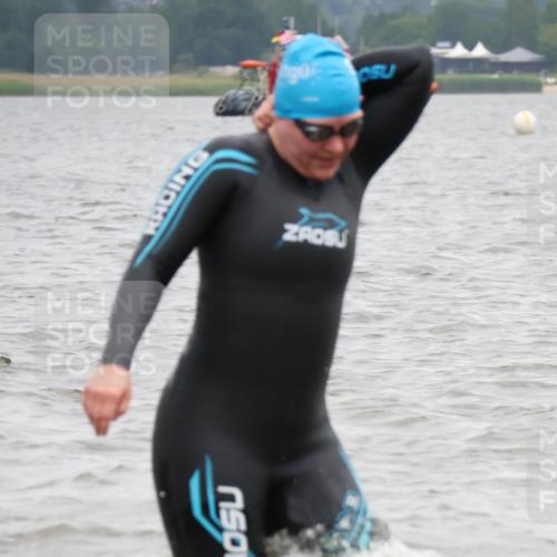 23.06.2024 - Viking Triathlon H.Heesch http://msf.ph/oto/6345799 23.06.2024 10:50:05 Schwimmen 228, 252, 366, 379, 476, 617 meine-sportfotos.de