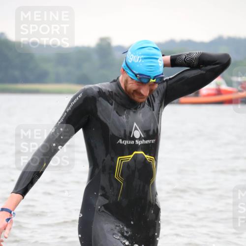 23.06.2024 - Viking Triathlon H.Heesch http://msf.ph/oto/6345809 23.06.2024 10:50:10 Schwimmen 213, 228, 252, 379, 476, 617 meine-sportfotos.de