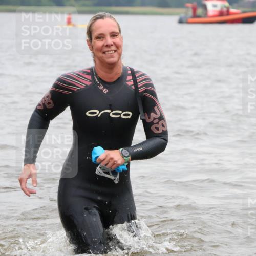 23.06.2024 - Viking Triathlon H.Heesch http://msf.ph/oto/6345865 23.06.2024 10:50:43 Schwimmen 47, 113, 406, 414, 612 meine-sportfotos.de