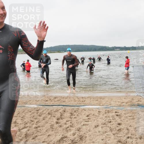23.06.2024 - Viking Triathlon MichiJ http://msf.ph/oto/6345901 23.06.2024 10:39:58 Schwimmen 33, 36, 193, 296, 319, 535 meine-sportfotos.de