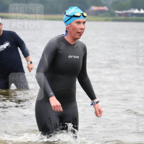 23.06.2024 - Viking Triathlon H.Heesch http://msf.ph/oto/6345903 23.06.2024 10:51:06 Schwimmen 290, 315, 635 meine-sportfotos.de