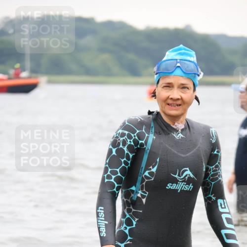 23.06.2024 - Viking Triathlon H.Heesch http://msf.ph/oto/6345931 23.06.2024 10:51:24 Schwimmen 49, 253, 501 meine-sportfotos.de
