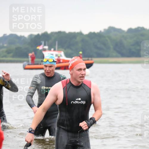 23.06.2024 - Viking Triathlon H.Heesch http://msf.ph/oto/6345955 23.06.2024 10:51:44 Schwimmen 351, 413, 609 meine-sportfotos.de