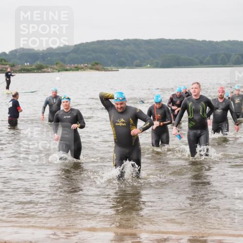 23.06.2024 - Viking Triathlon MichiJ http://msf.ph/oto/6345956 23.06.2024 10:40:11 Schwimmen 24, 136, 204, 214, 230, 296, 648 meine-sportfotos.de