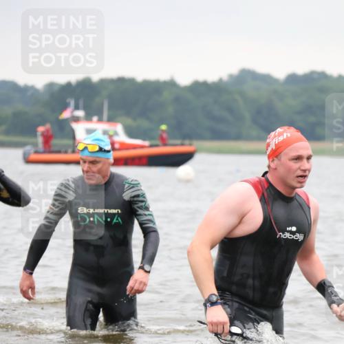 23.06.2024 - Viking Triathlon H.Heesch http://msf.ph/oto/6345959 23.06.2024 10:51:45 Schwimmen 351, 413, 609 meine-sportfotos.de