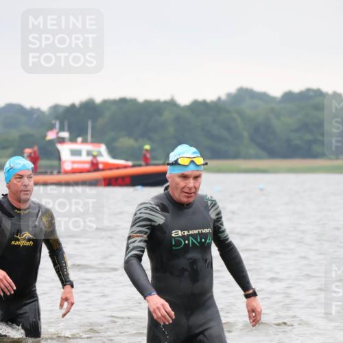 23.06.2024 - Viking Triathlon H.Heesch http://msf.ph/oto/6345961 23.06.2024 10:51:47 Schwimmen 351, 413, 609 meine-sportfotos.de