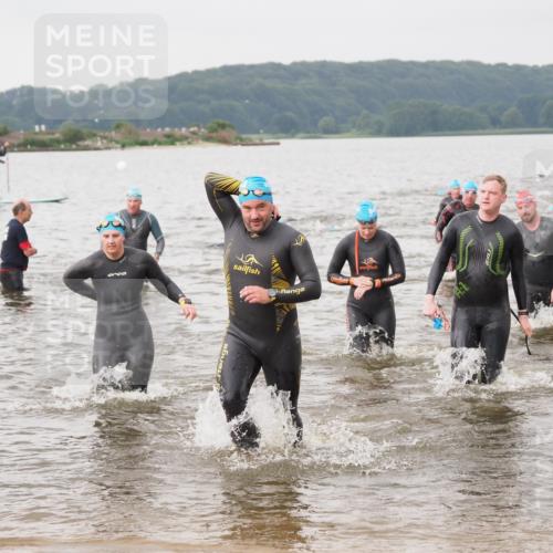 23.06.2024 - Viking Triathlon MichiJ http://msf.ph/oto/6345962 23.06.2024 10:40:12 Schwimmen 24, 136, 204, 214, 230, 296, 648 meine-sportfotos.de